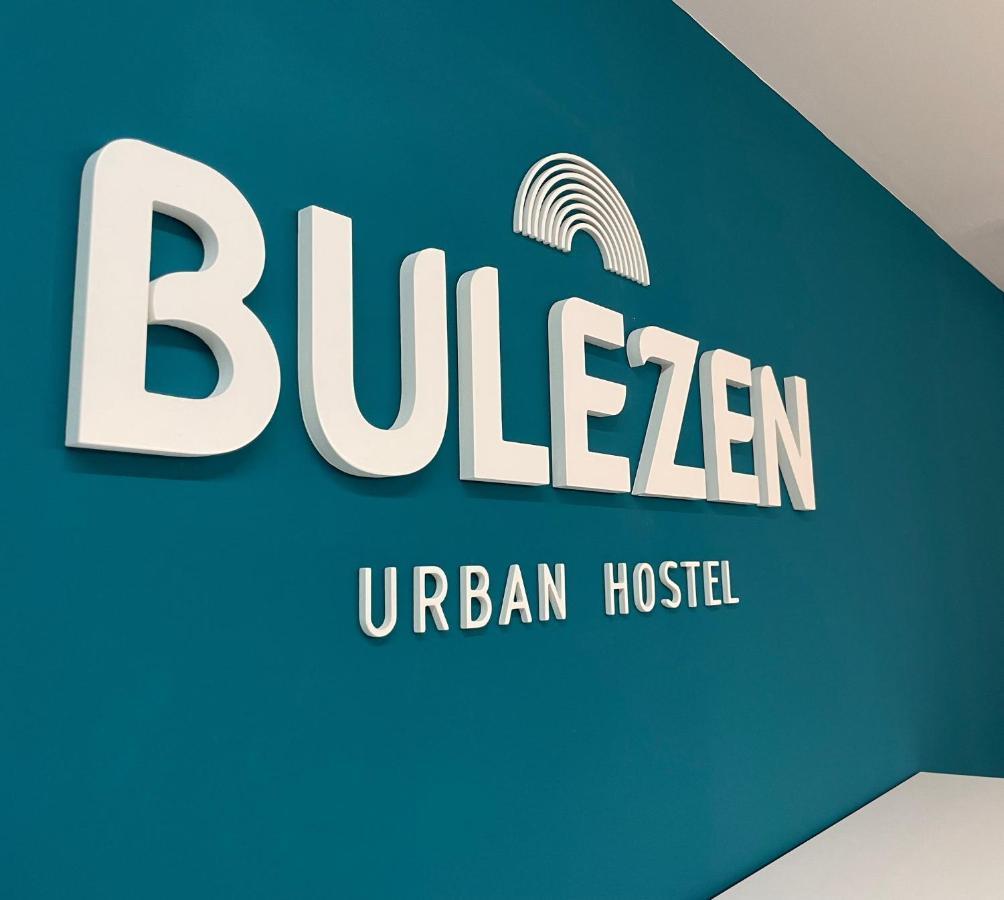 Bulezen Urban Hostel Pontevedra Eksteriør bilde